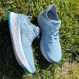 New Balance🔴Fresh Foam cyclone running shoes 1080V11 size 9.5
